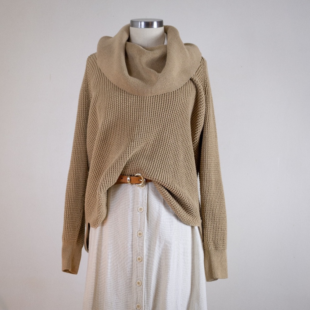 🦌⛄ slouchy oversized caramel cowl neck MK sweater